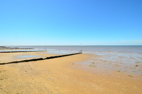 3 Bed in Old Hunstanton (oc-1253)