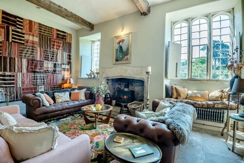 6 Bed in Portishead (oc-m32094)