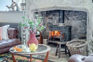 Interior - 6 Bed in Portishead (oc-m32094) (Portishead)