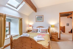 مكواة/لوح كي وواي فاي مجانًا وملاءات أسرّة