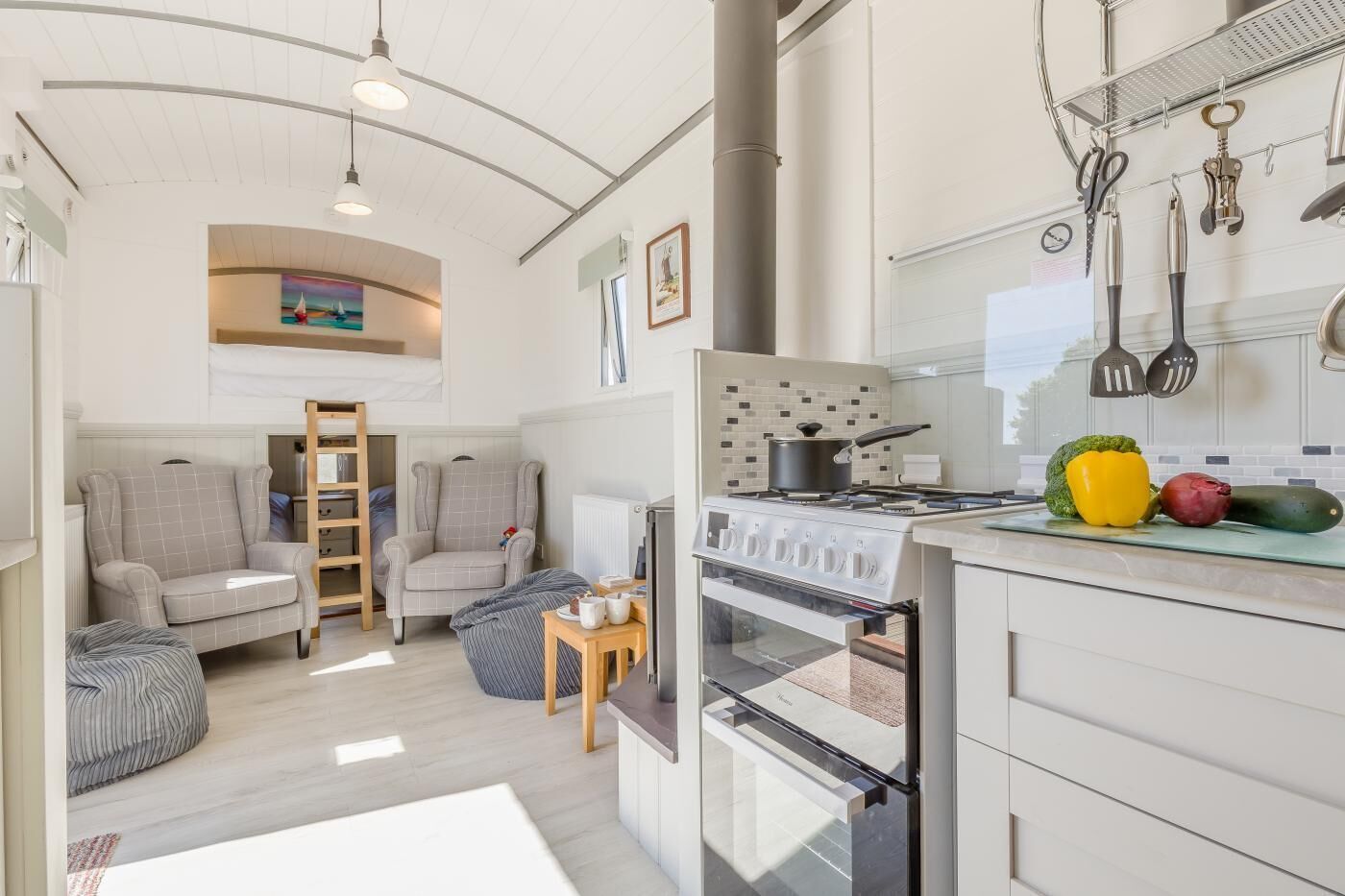 Microwave, oven, cookware/dishes/utensils