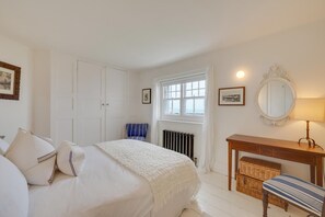 Bügeleisen/Bügelbrett, kostenloses WLAN, Bettwäsche