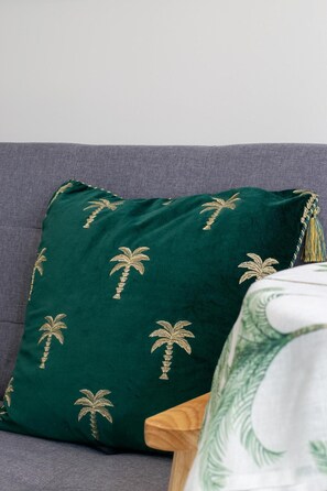 Interior detail - 1 Bed in Saltdean (oc-bbidre) (Saltdean)
