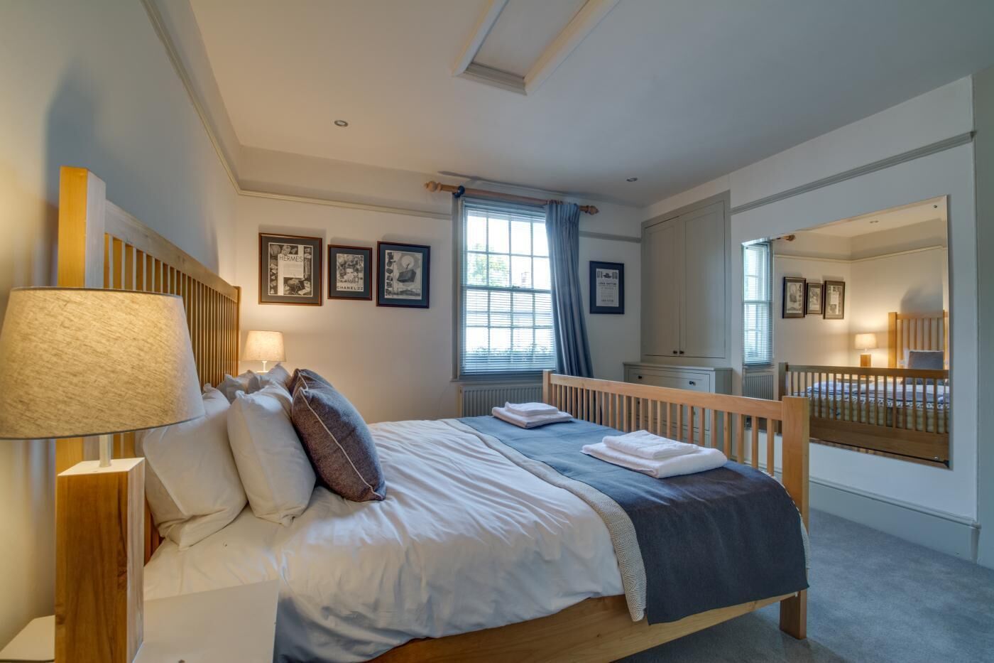 Iron/ironing board, free WiFi, bed sheets