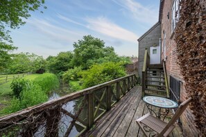 Terrace/patio - 4 Bed in Reepham (oc-497) (Reepham)