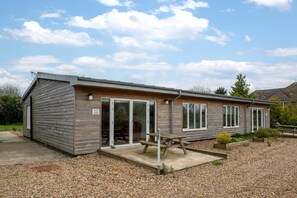 Exterior - 2 Bed in Stelling Minnis (oc-ek716) (Lyminge)