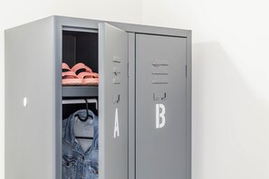 Kamar Double atau Twin | Kedap suara, Wi-Fi gratis, dan dapat diakses tamu berkursi roda