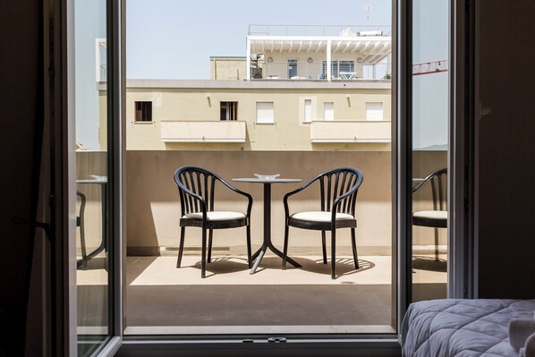 Terrace/patio - Piccolo Catalunya Hostel (Alghero)