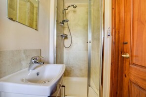 Towels - 3 Bed in Burnham Market (oc-660) (Burnham Market)