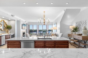 Interior - No Drive * Beachfront Luxurious Condominium (Santa Rosa Beach)
