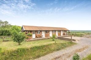 Exterior - 1 Bed in Stowting (oc-ct039) (Stowting)