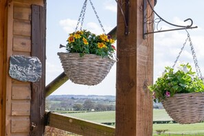 Exterior detail - 1 Bed in Stowting (oc-ct039) (Stowting)