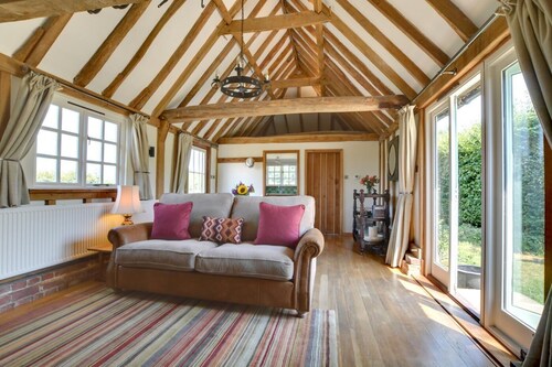 1 Bed in Tenterden (oc-tn621)