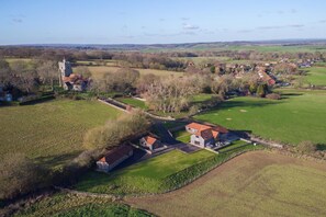 Exterior - 2 Bed in Tenterden (oc-tn606) (Stone in Oxney)