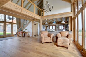 Interior - 4 Bed in Tenterden (oc-tn608) (Stone in Oxney)
