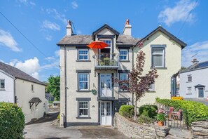 Exterior - 3 Bed in Cark In Cartmel (oc-h32642) (Cark)