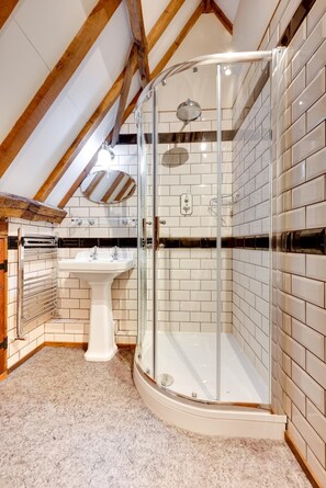 Towels - 2 Bed in Colkirk (oc-1397) (Colkirk)