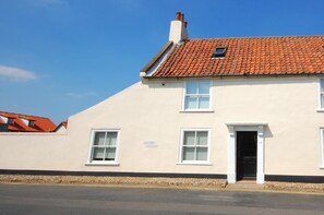 Exterior - 3 Bed in Wells-next-the-Sea (oc-683) (Wells-next-the-Sea)