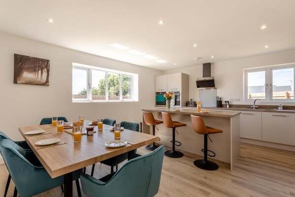 Dining - 3 Bed in Wisbech (oc-p32984) (Welney)