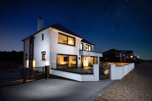 Exterior - 5 Bed in Walmer (oc-do022) (Kingsdown)