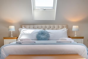 5 bedrooms, iron/ironing board, travel crib, WiFi (free) - 5 Bed in Walmer (oc-do022) (Kingsdown)