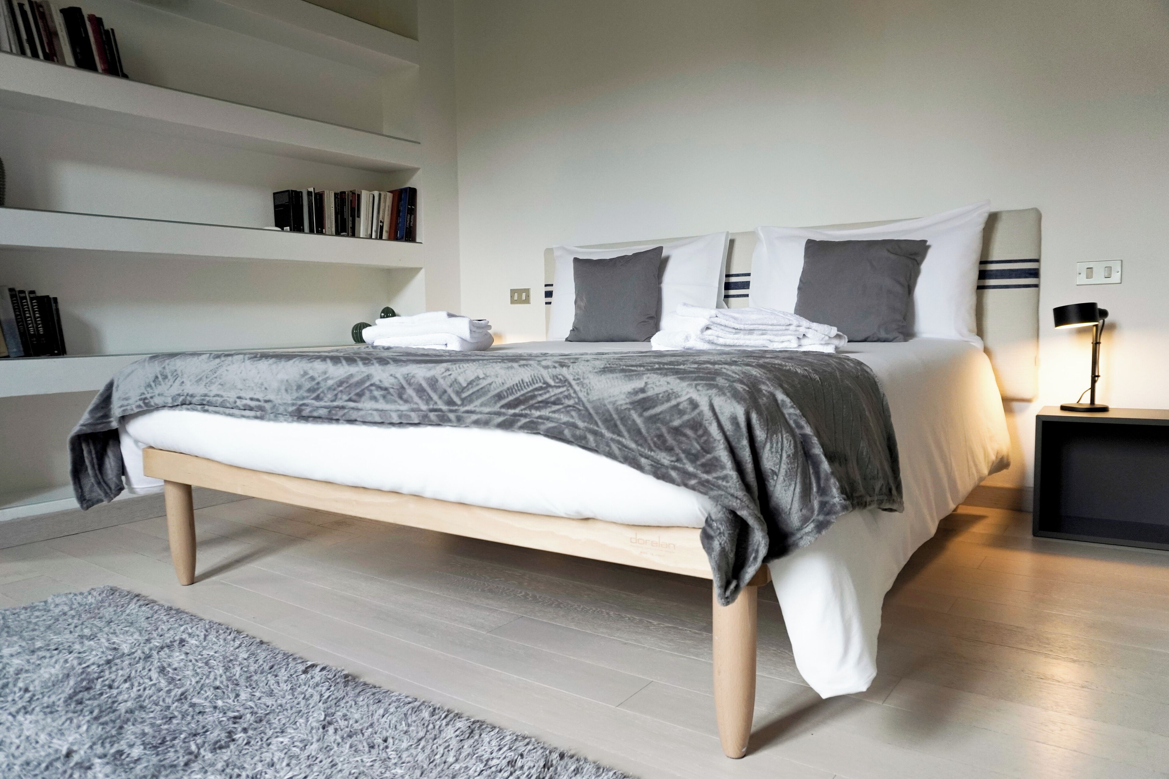 Bügeleisen/Bügelbrett, WLAN, Bettwäsche