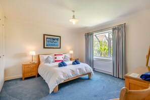 Iron/ironing board, free WiFi, bed sheets - 4 Bed in Sheringham (oc-1578) (Sheringham)