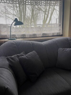 Living area - Apartment with kitchenette, dining room, bathroom, bedroom (Sylt)