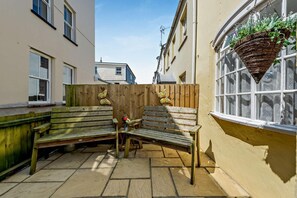 Terrace/patio - 2 Bed in Ilfracombe (oc-quay) (Ilfracombe)