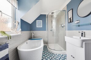 Hair dryer, towels - 4 Bed in Mundesley (oc-2217) (Mundesley)