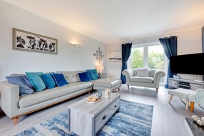 TV - 4 Bed in Mundesley (oc-2217) (Mundesley)