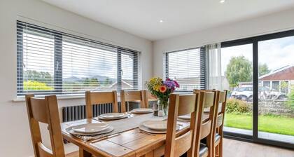 4 Bed in Brecon (oc-m32973)