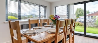 4 Bed in Brecon (oc-m32973)