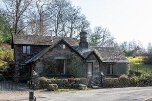 Exterior - 2 Bed in Grasmere (oc-gl081) (Grasmere)