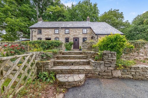 2 Bed in Llandefalle (oc-n32991)