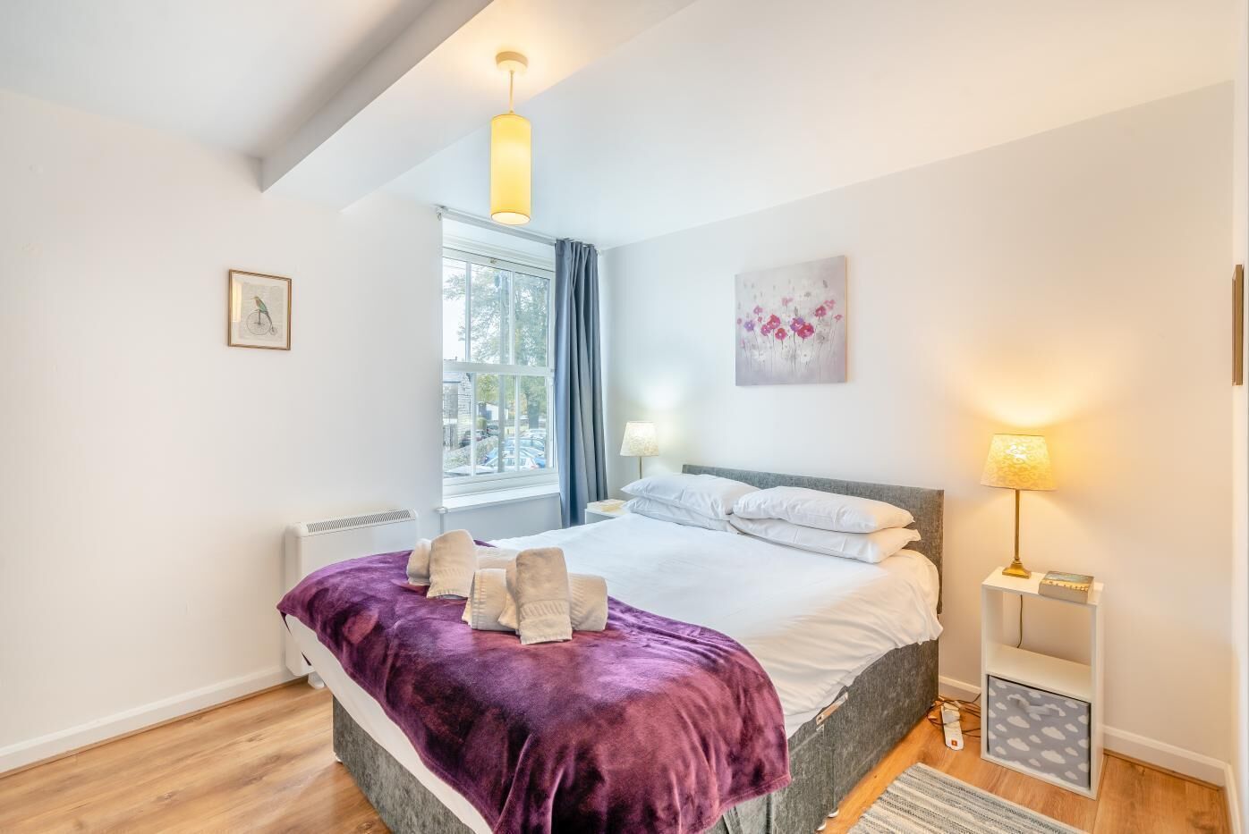 Fer et planche à repasser, Wi-Fi gratuit, draps fournis