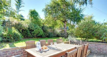 5 Bed in Thorpeness (oc-whin2)