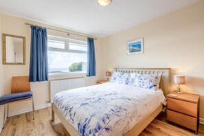 Free WiFi, bed sheets - 4 Bed in Woolacombe (oc-w33003) (Woolacombe)