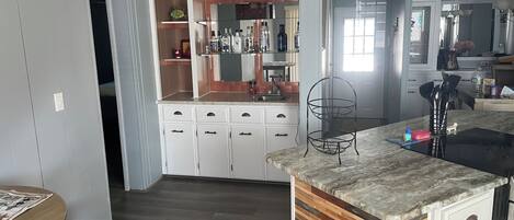 Bar (på overnatningsstedet)