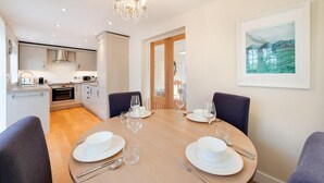 Dining - 2 Bed in Eye (oc-slo) (Wilby)