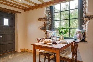 Dining - 1 Bed in Whicham (oc-gl095) (Millom Without)