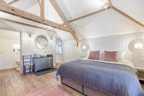 Free WiFi, bed sheets - 1 Bed in Beaminster (oc-g33041) (Beaminster)