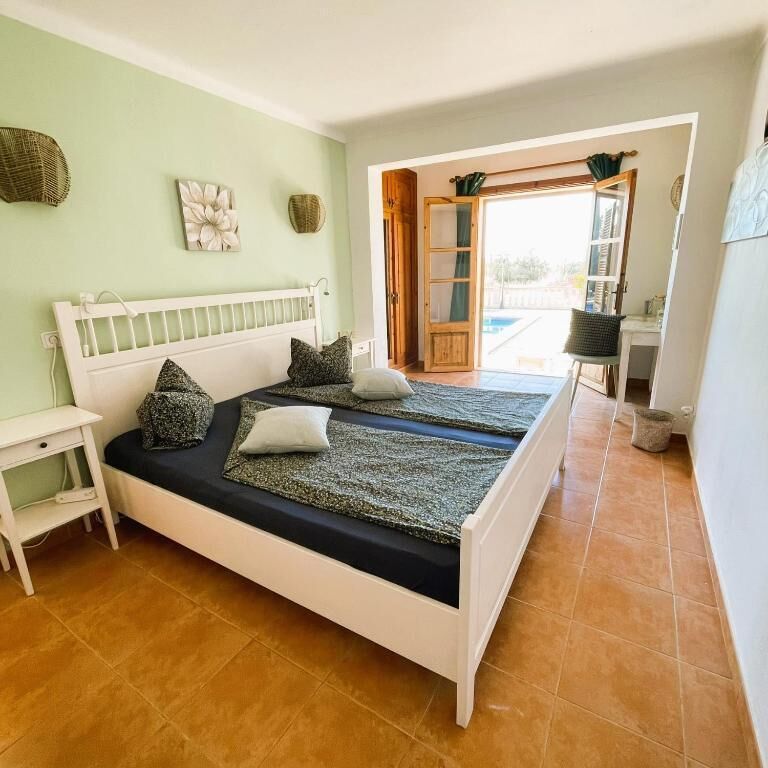 Värdeförvaringsskåp på rummet, strykjärn/strykbräda och gratis wi-fi