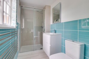 Towels - 3 Bed in Thorpeness (oc-ab1d) (Thorpeness)