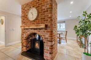 Interior - 3 Bed in Thimbleby (oc-f32848) (Thimbleby)