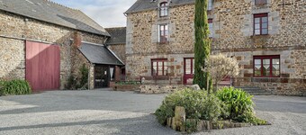 “Chambre Marine” Guest Room with Shared Terrace, Shared Garden, and Wi-Fi