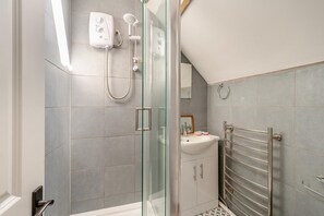 Towels - 1 Bed in Wellesbourne (oc-w33028) (Wellesbourne)