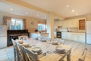 Dining - 4 Bed in Thorpeness (oc-bays) (Thorpeness)
