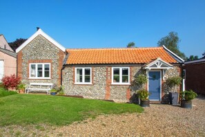 Exterior - 2 Bed in Aldborough (oc-2174) (Aldborough)