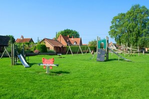 Children’s area - 2 Bed in Aldborough (oc-2174) (Aldborough)